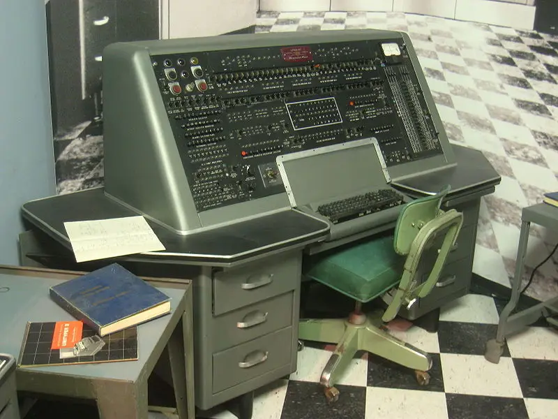 UNIVAC Computer, 1951